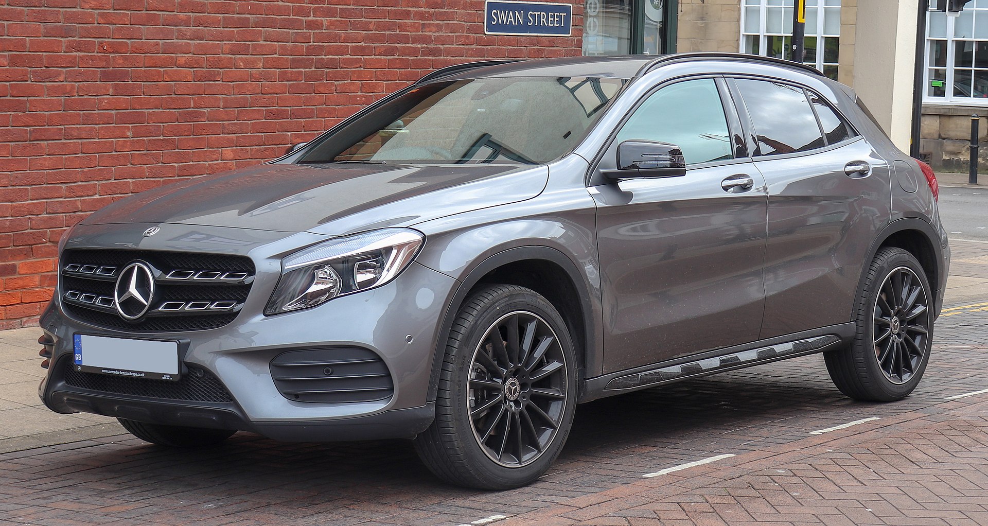 Mercedes - GLA X156 vanaf 2013 Navigatietoestel reparatie