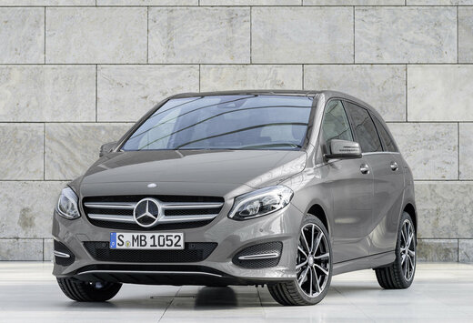 Mercedes - B-Klasse W246 facelift vanaf 2014 Navigatiescherm reparatie