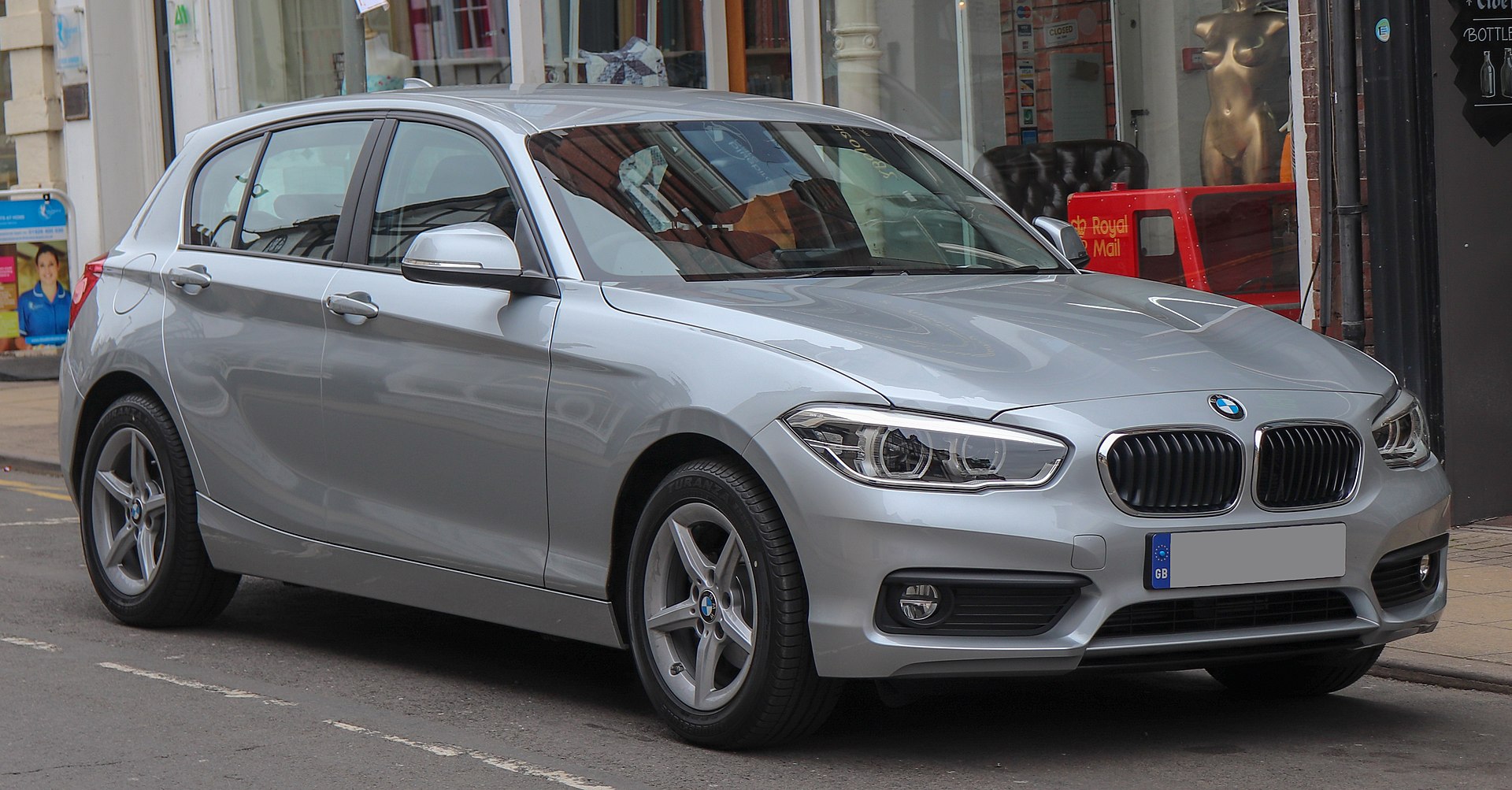 BMW  - 1 Serie F20 facelift v.a. 2015 Airbagmodule reparatie