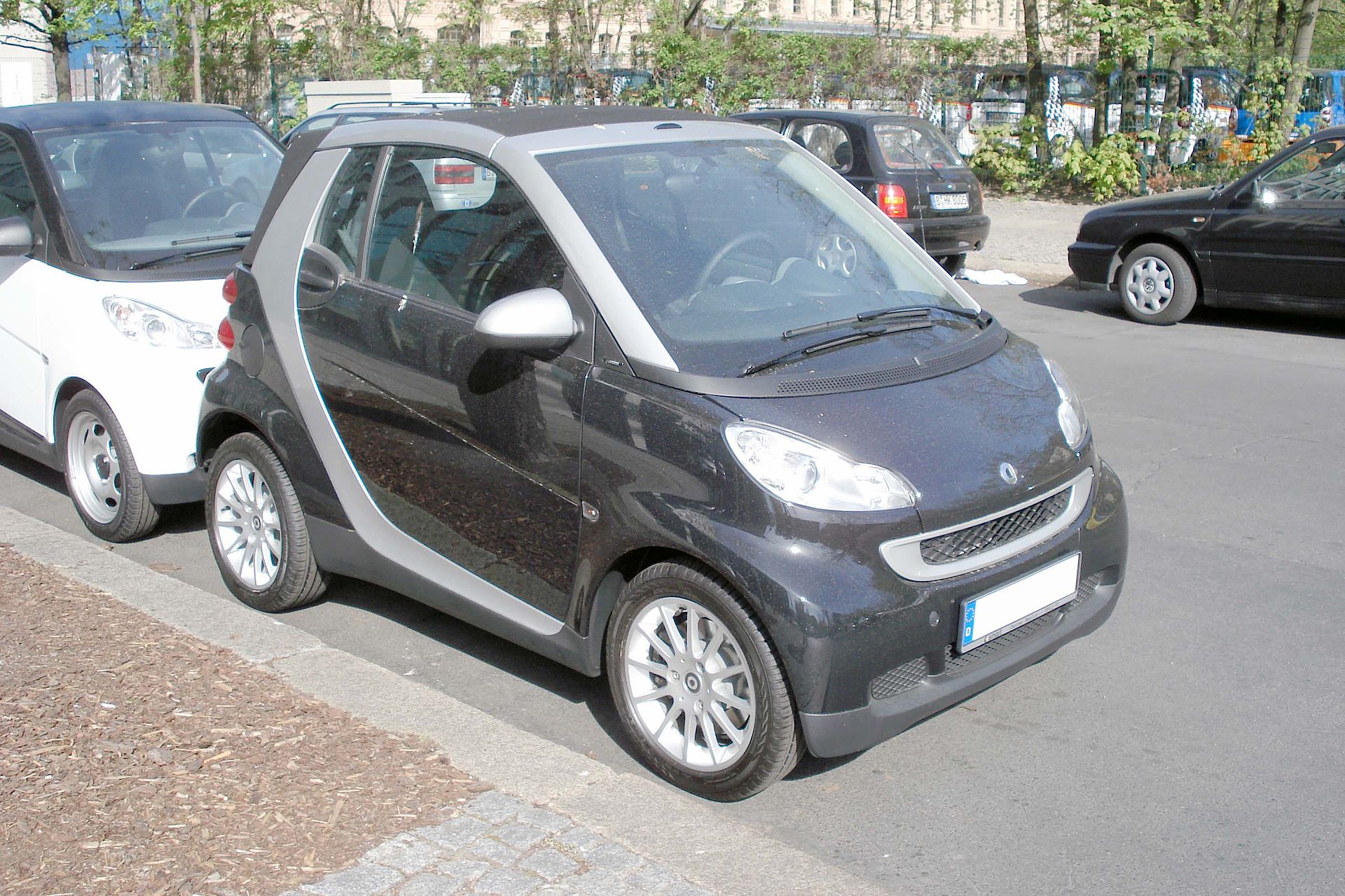 Aftermarket Radios - Fortwo 2e gen. vanaf 2007  reparatie
